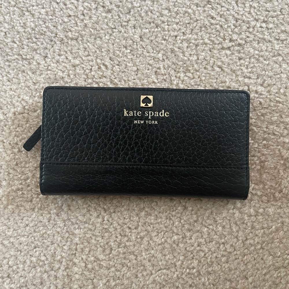 Kate Spade Black Textured Wallet with Gold Logo